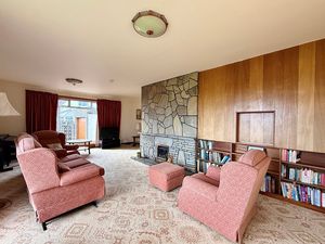 Photo 15- click for photo gallery